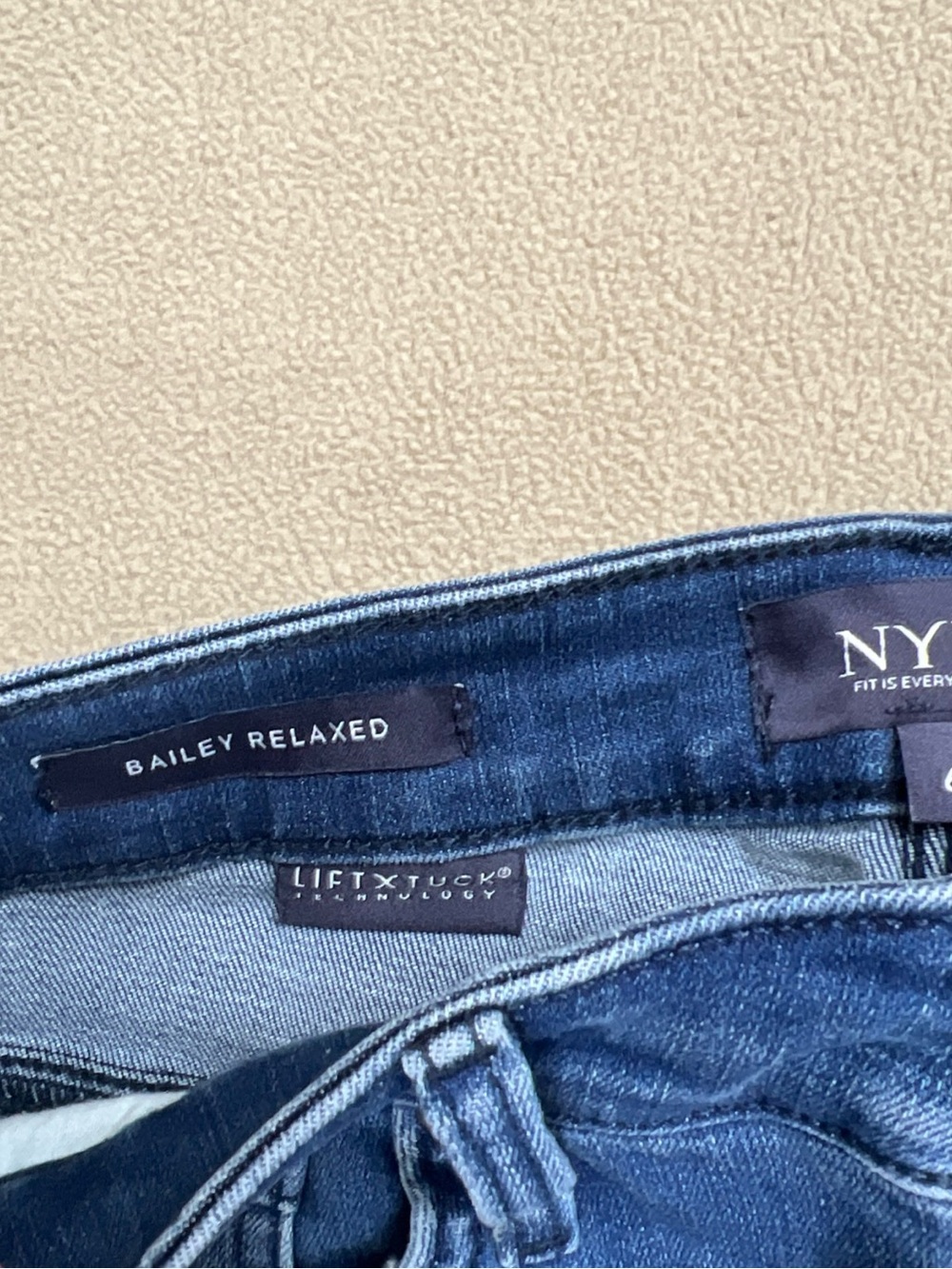 NYDJ Bailey Relaxed Straight High Rise Jeans, Bluewell. Women's Sz 6 - Picture 12 of 14
